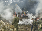 コロンビア軍用機墜落事故で66人が死亡