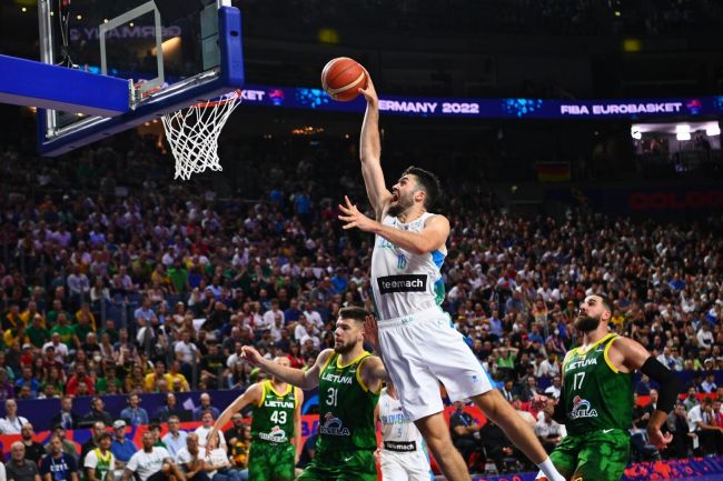 メディアは、圧倒的多数でユーロバスケット2025の優勝候補を選出