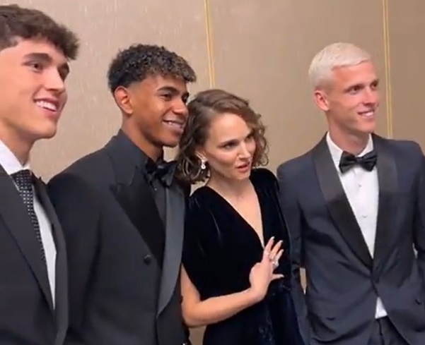 ナタリー・ポートマンがバロンドール授賞式でレアル・マドリードのファンを嘲笑