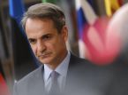 ギリシャ首相、NATO同盟国全てに国防支出目標の遵守を要請