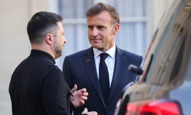ゼレンスキーがフランスを訪問し、防空と戦闘機の契約を締結