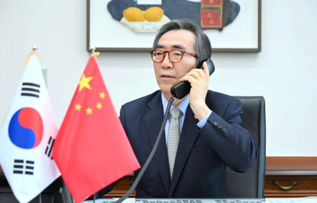 韓国とウクライナが北朝鮮の戦争捕虜の取り扱いについて話し合う