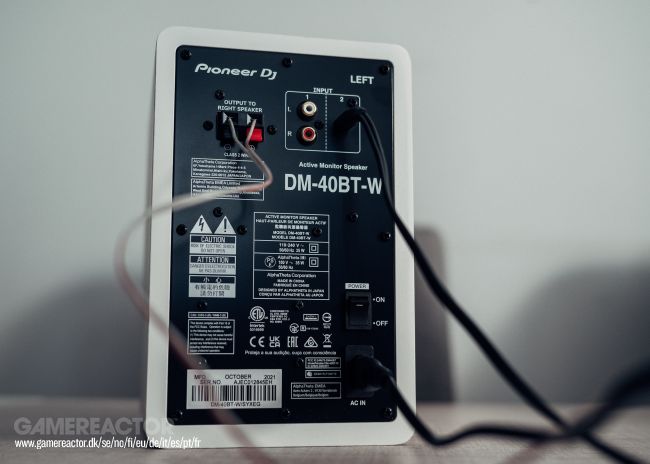 Pioneer DJ DM-40D -BT-W モニタースピーカー