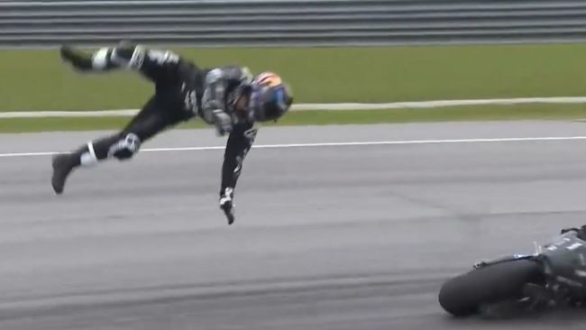 MotoGPチャンピオンのホルヘ・マルティンがマレーシアでのクラッシュで複数の骨折を負う