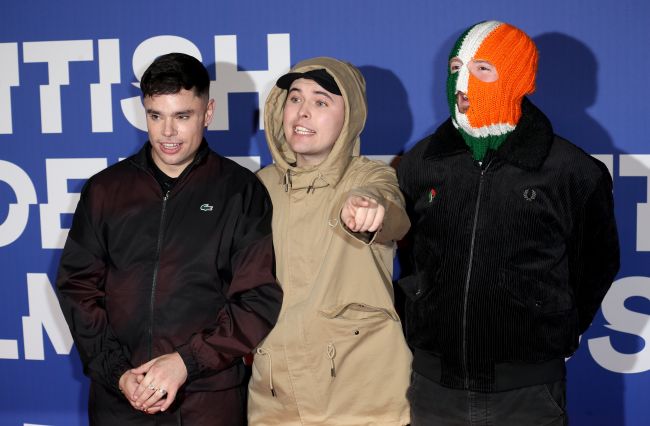 物議を醸す声明の後、大きな反発に直面しているアイルランドのラップバンド