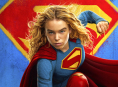 新しいSupergirl トレーラーはより良いロボの演出とスーパーマンのカメオ出演を提供しています