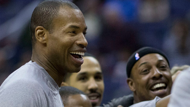 ジェイソン・コリンズ、初の公然とゲイであることを証明したNBA選手が、47歳で脳腫瘍により亡くなる
