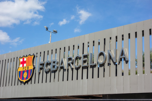 FCバルセロナはチャンピオンズリーグの審判ミスについてUEFAに対して正式な苦情を申し立てる