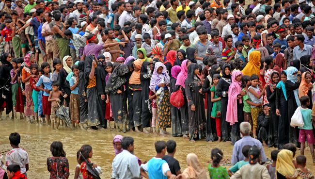 国連、資金不足の中、ロヒンギャ難民への食料配給を削減