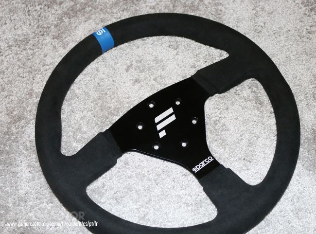 Fanatecポディウムボタンモジュールラリーを開梱します Fanatecポディウムボタンモジュールラリーを開梱します