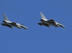 ルーマニアは、ロシアのウクライナ攻撃中に無人機が空域を突破した後、戦闘機を緊急発進させる