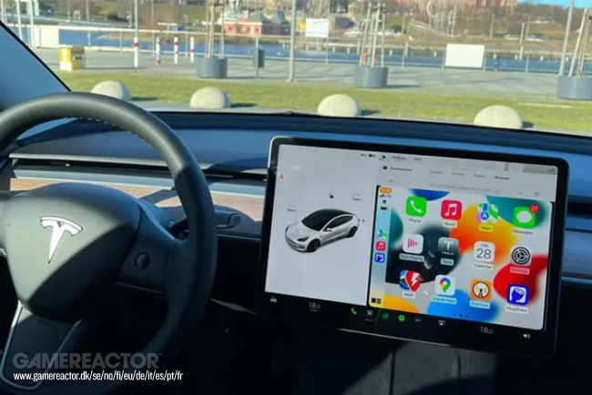 テスラ、再びApple CarPlayの導入を延期