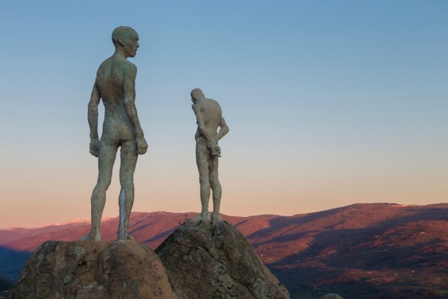 スペインはフランコの死から50周年を迎える