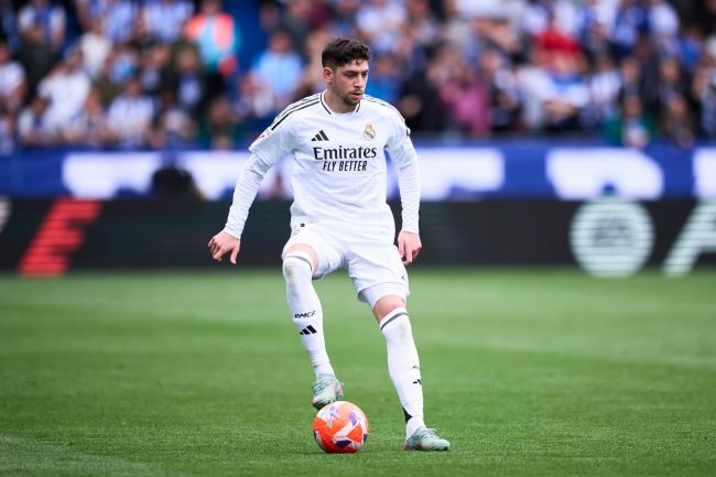 レアル・マドリードのリーガ逆転の野望は、バルベルデの93分のゴール後