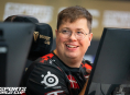 カリガンはFaZe Clanを離れ、「もう一つの旅」の一環としてチーム・ファルコンズに加わります