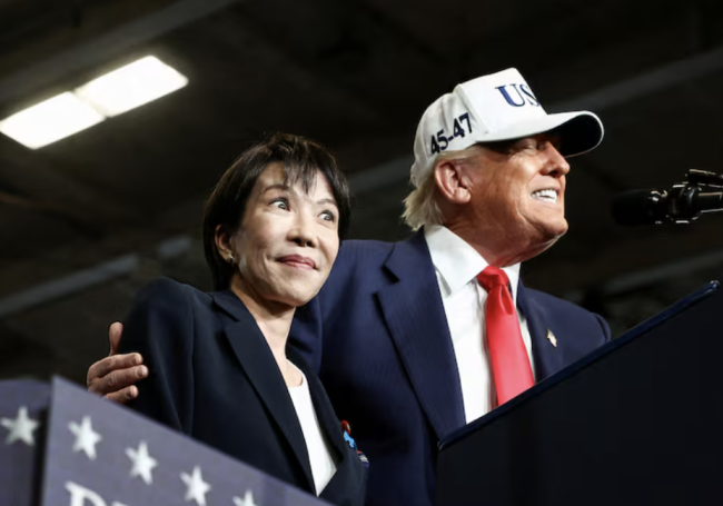 トランプは高市の圧勝を称賛し、日本の指導者への強力な支援を約束する