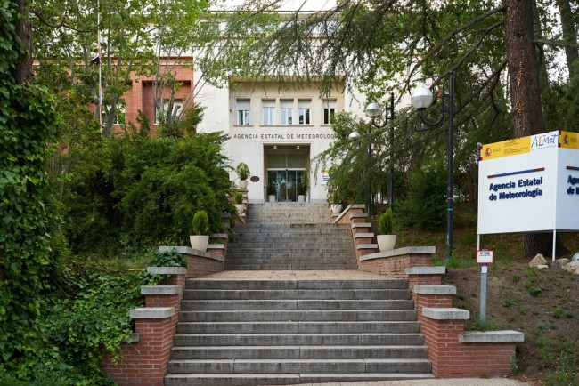 スペイン、気象予報士を標的としたオンライン上の罵倒の急増を警告