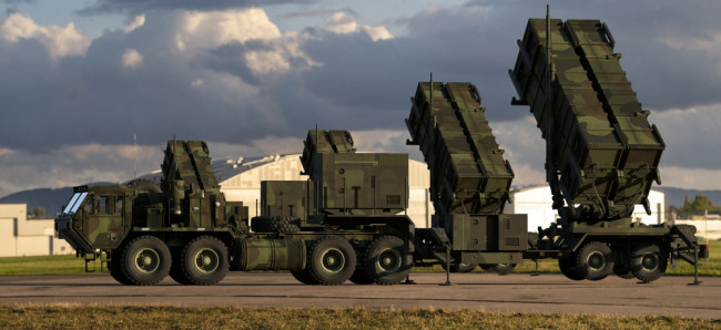 ウクライナは同盟国との共同事業を模索し、ミサイル防衛強化を進めています