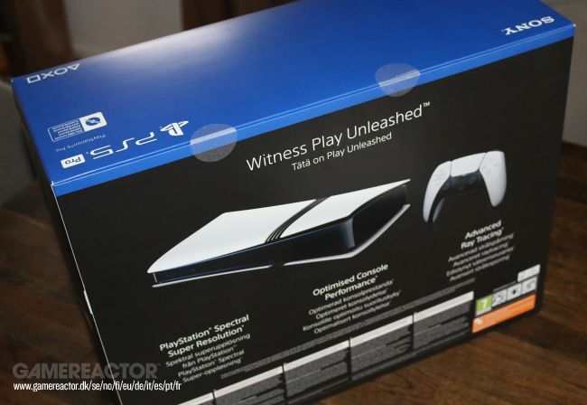 PlayStation 5 Proの箱を開けます - - Gamereactor