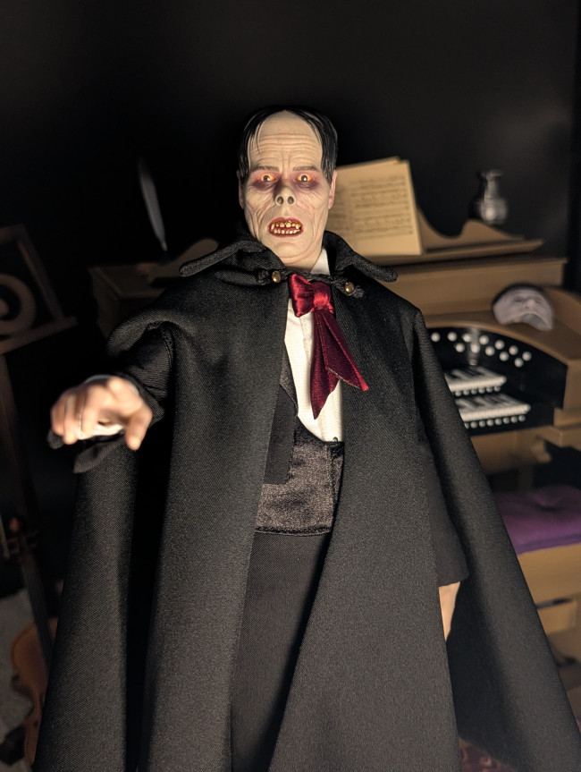 『オペラ座の怪人』1/6アクションフィギュアは驚異的です