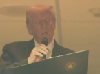 ドナルド・トランプはNFLでワシントン・コマンダーズを破った際にブーイングを受け、スタジアムの名前を彼にちなんで名付けることを望んでいる
