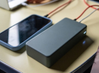 モバイルバッテリーやベイプは飛行機内で最大の安全リスクとなります