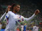 FIFAはフランスのミハエル・オリーゼのイエローカード解除請願を却下し、準決勝出場停止のリスクがある