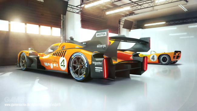マクラーレン、新型700馬力ハイブリッドハイパーカーを発表