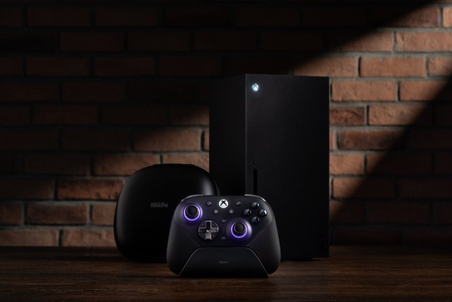 8BitDoがXboxおよびPC向けの新しいUltimateコントローラーを発表