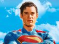 デビッド・コレンスウェットはR指定のSuperman を作りたいと思っています