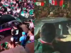 メキシコでワールドカップ優勝を祝う群衆に車が突っ込んだ事件で17人が負傷