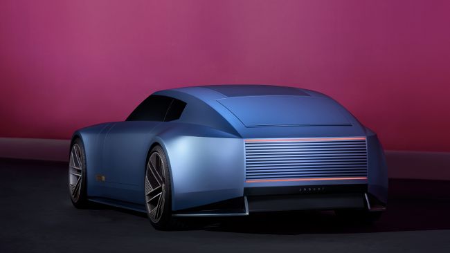 ジャガーは新型EVを作るために、XF、XJ、F-TYPE、F-Paceの改良モデルの開発を犠牲にしました