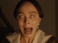 リリー・ローズ・デップは、悪魔の性的覚醒に関する本を使って、Nosferatu の準備をしました。