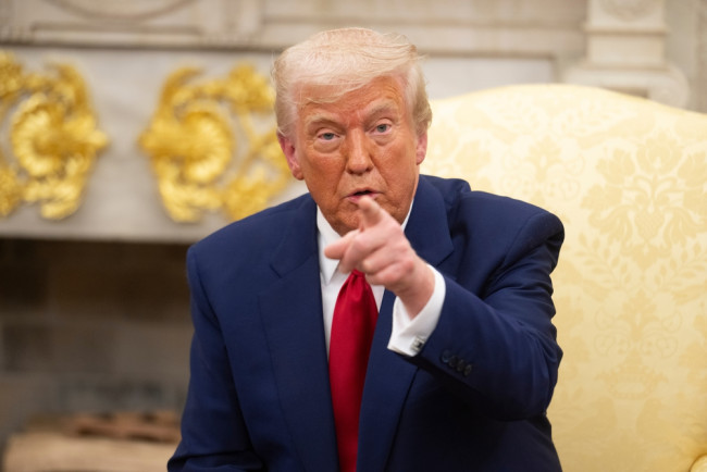 (アクシオス)トランプからネタニヤフへのコメント:「何をしているんだ、みんなイスラエルを嫌っているんだ」
