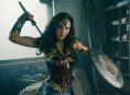 ジェームズ・ガンは、DCUのWonder Woman について「励みになる」更新をしています