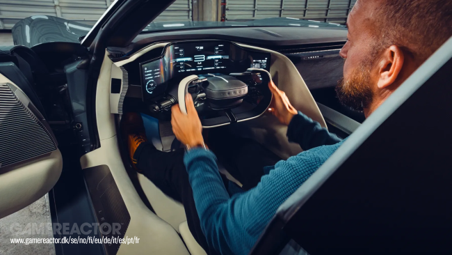 こちらが新しいレクサスLFAコンセプトです