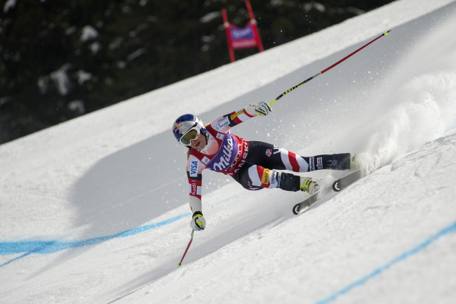 アメリカのスキーヤー、リンジー・ボンが脚の3回目の手術を受けました