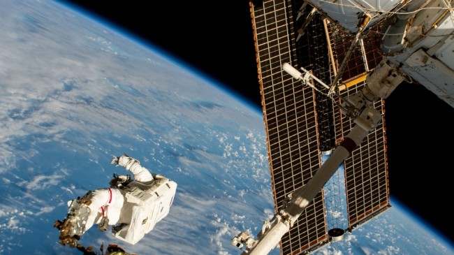 NASAは宇宙飛行士の健康上の懸念を受けてISSからの早期帰還を検討している