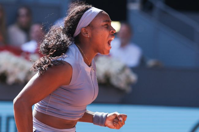 テニスチャンピオンのココ・ガウフがICEによる殺害に反対の声を上げる:「人は存在しているだけで路上で死ぬべきではない」