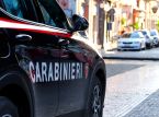 イタリア警察は、シチリア島のマフィアの存在を解体するための大規模な家宅捜索で180人以上を逮捕