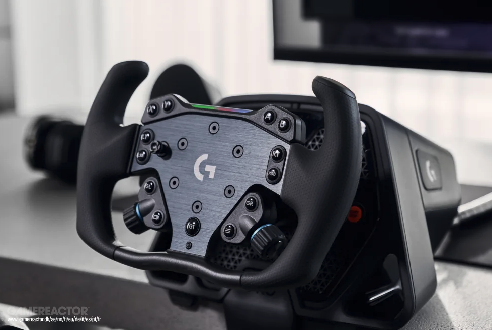Logitech RS レーシングホイール 未使用品 Logitech RS Track Wheel + RS Wheel Hub