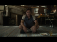 アン・ハサウェイとユアン・マクレガーが、最新の『The End of Oak Street で時の先の世界に戻ってきました。