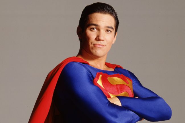 元Superman 俳優ディーン・ケインがICE捜査官に就任
