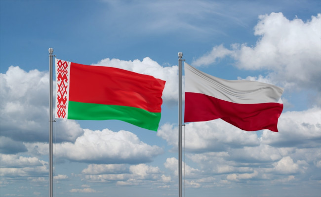 ポーランド、スパイ容疑のベラルーシ人を拘束