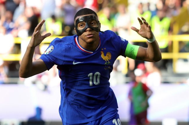 キリアン・ムバッペは「サッカーについて運命論者」であり、将来の子供たちが「サッカーを嫌う」ことを望んでいる