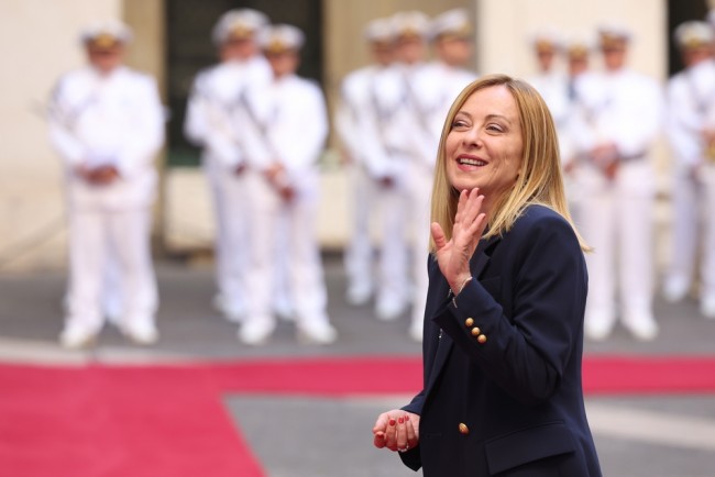 イタリアは女性殺害を犯罪とし、終身刑に処します